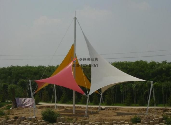 臨沂張拉<font color='red'>膜結(jié)構(gòu)景觀</font>設(shè)計施工【案例圖片】