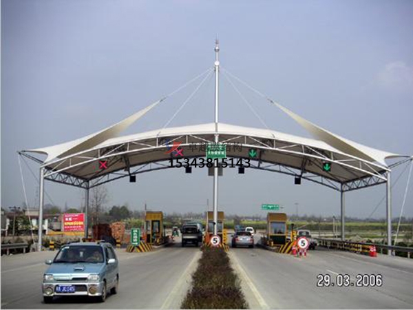 徐州高速收費(fèi)站雨棚【專業(yè)廠家】景觀遮陽棚/服務(wù)區(qū)膜結(jié)構(gòu)充電站設(shè)計公司