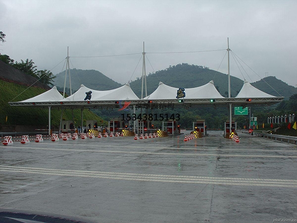 沈陽高速收費(fèi)站雨棚【專業(yè)廠家】景觀遮陽棚/服務(wù)區(qū)膜結(jié)構(gòu)充電站設(shè)計公司
