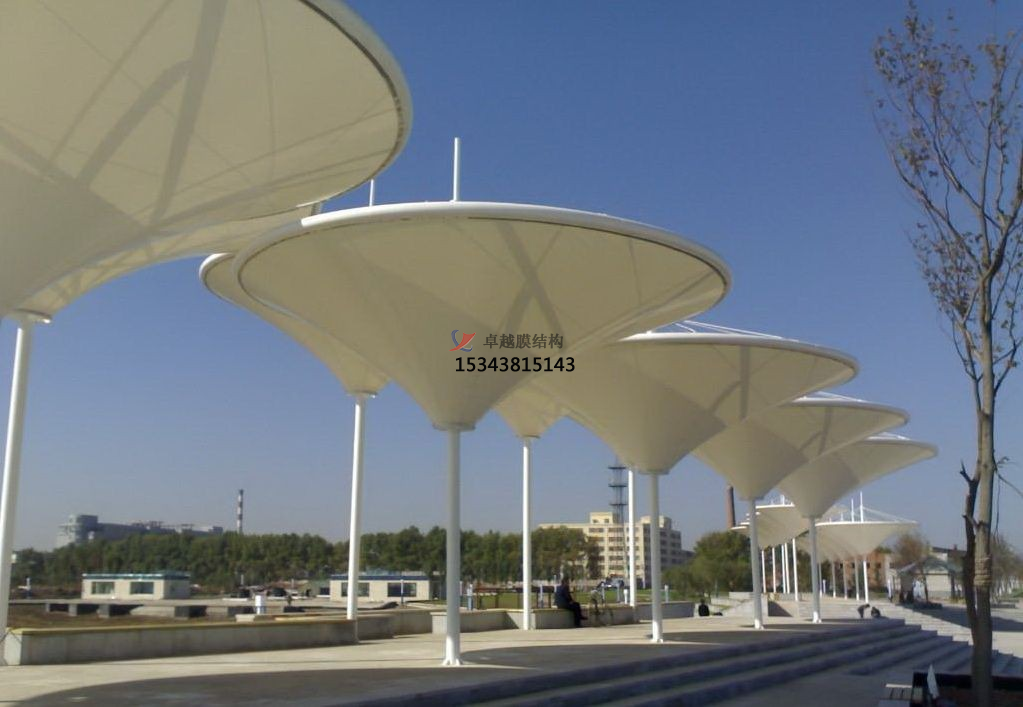 景觀膜結構出現(xiàn)以下問題，這正常么？