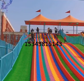 周口彩虹滑道游樂設(shè)備紅色遮陽(yáng)棚結(jié)構(gòu)設(shè)計(jì)生產(chǎn)