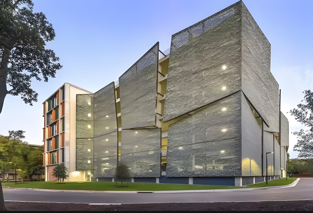 索膜結(jié)構(gòu)安裝工程什么樣？