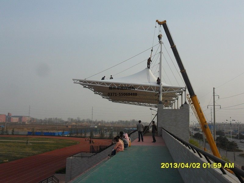 膜結(jié)構(gòu)出入口是如何安裝的？